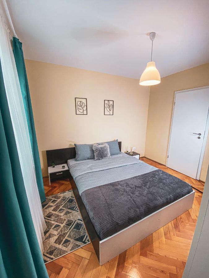 Central And Modern Apartment With Free Parking Timişoara Buitenkant foto